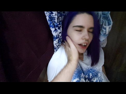 ❤️ Знайшов мою сестру в шафі і допоміг їй закінчити ❤❌ Порно-відео у нас ❌️❤